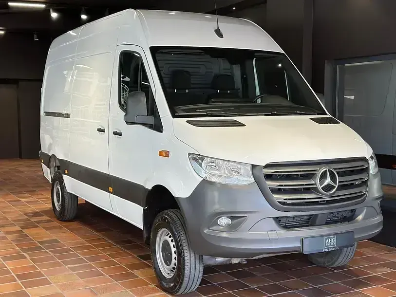 Gebraucht Mercedes Sprinter 163 PS (119 kW) 2019 Weiß Van