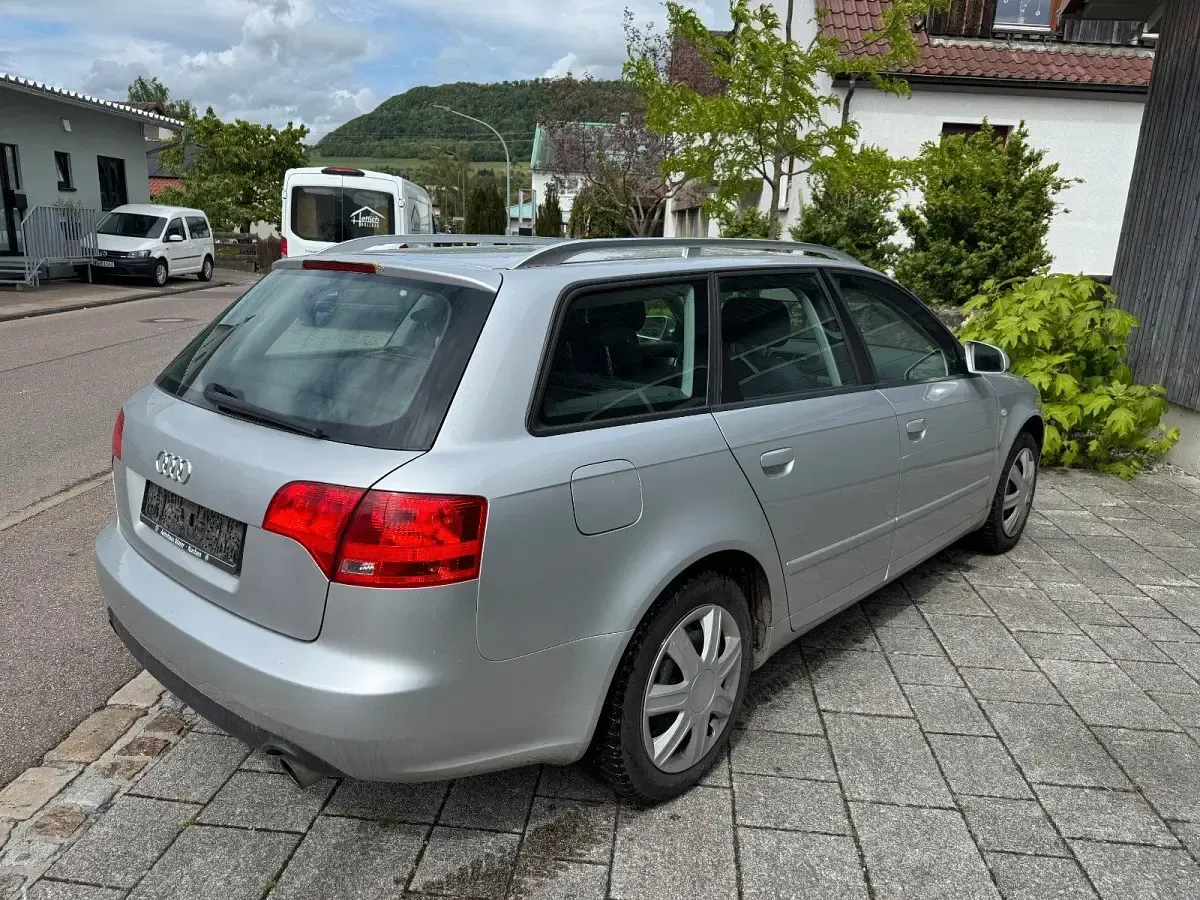 Gebraucht Audi A4 163 PS (119 kW) 2005 Silber Kombi