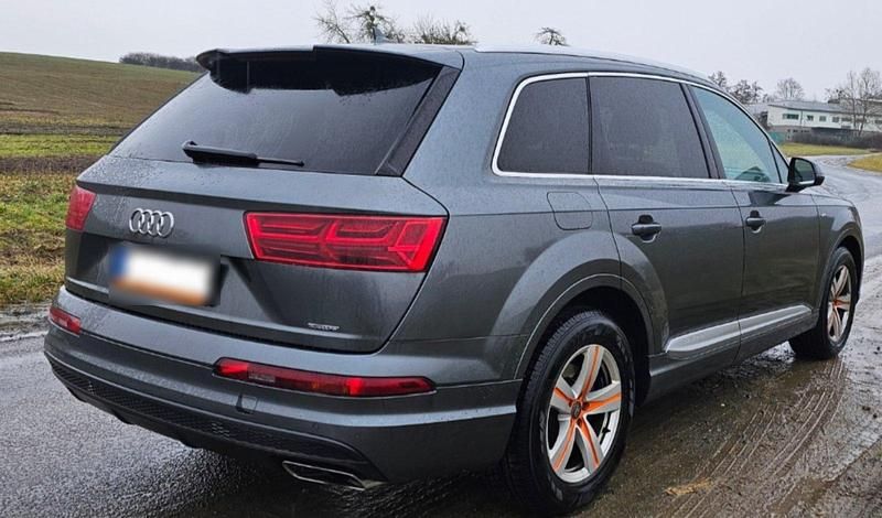 Gebraucht Audi Q7 2016 Grau SUV