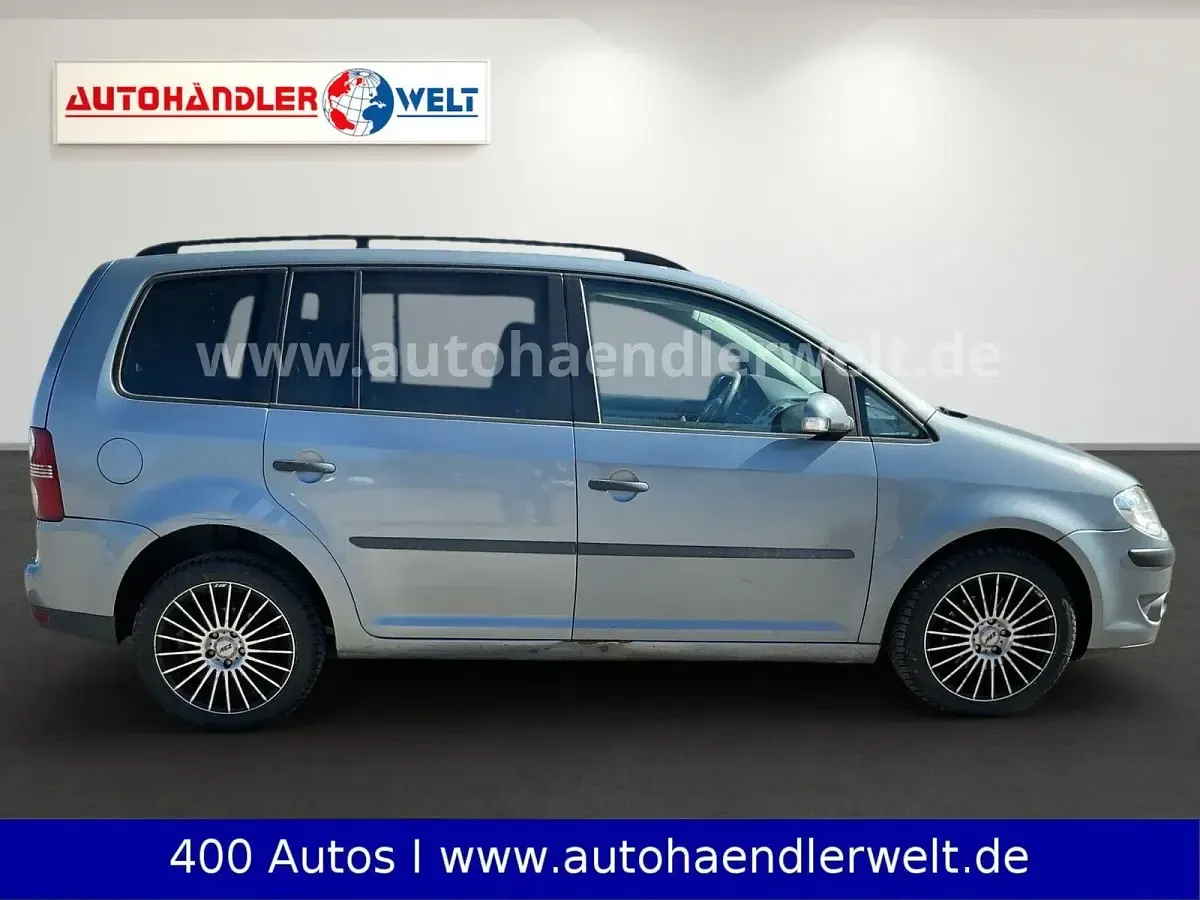 Gebraucht VW Touran 105 PS (77 kW) 2007 Grau Van / Kleinbus