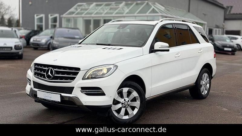 Gebraucht Mercedes ML350 258 PS (189 kW) 2015 Weiß SUV