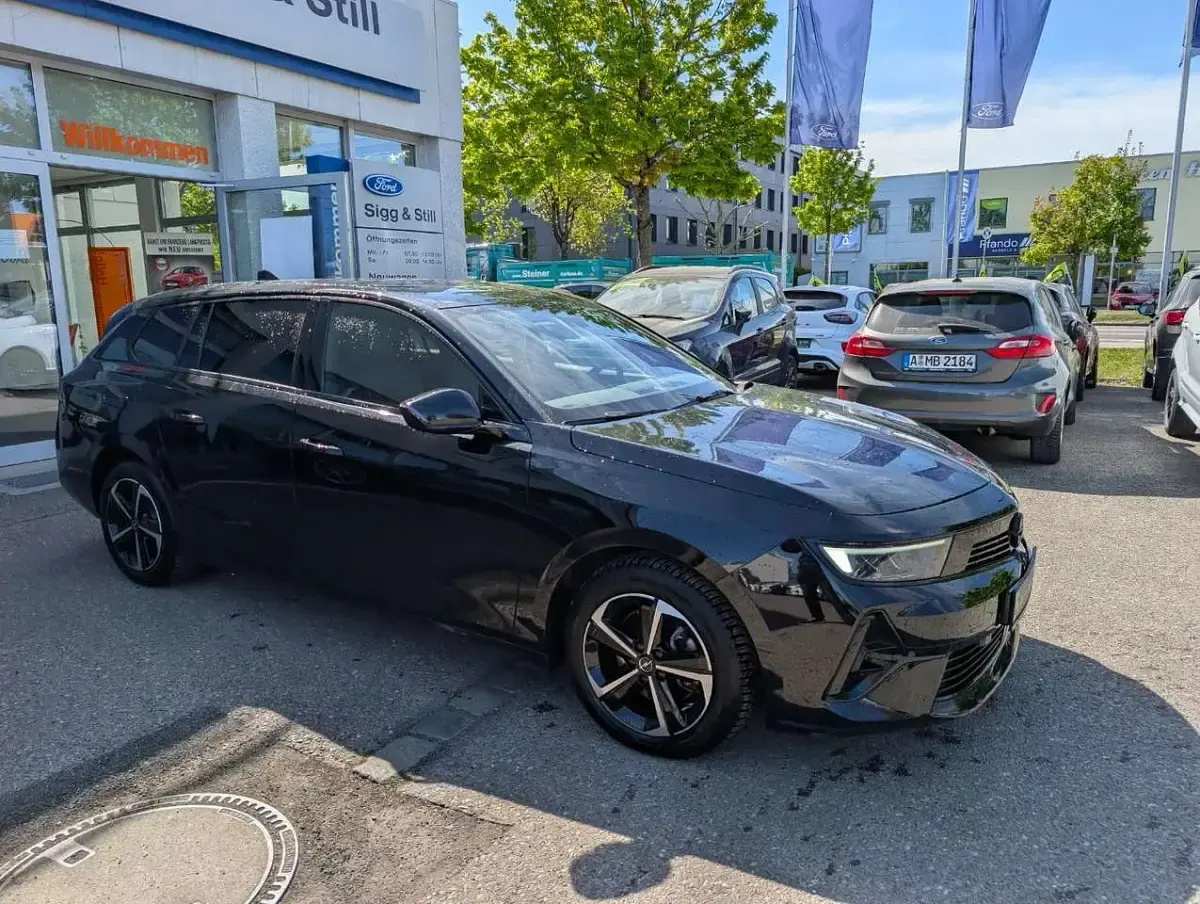 Usata Opel Astra 131 CV (96 kW) 2025 Nero Utilitaria