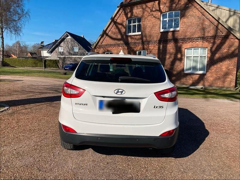 Gebraucht Hyundai ix35 135 PS (99 kW) 2014 Weiß SUV