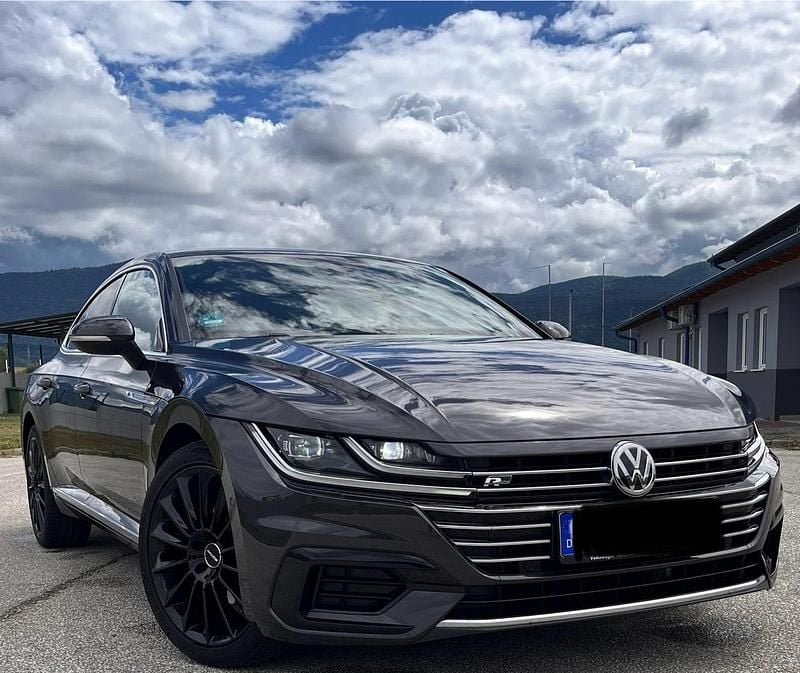 Grau Gebraucht 2020 VW Arteon R-line Limousine | 25.500 € (Guter Preis) - Bild 1/4