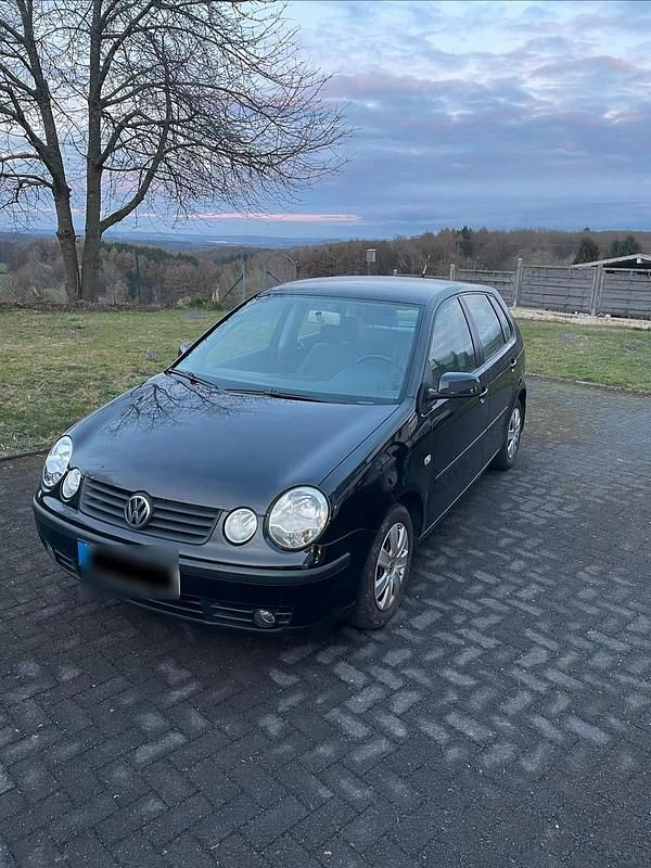 Gebraucht VW Polo 54 PS (39 kW) 2004 Schwarz Kleinwagen