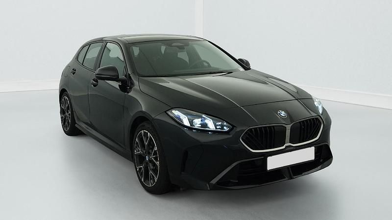 Gebraucht BMW 120 163 PS (119 kW) 2025 Saphirschwarz Kleinwagen