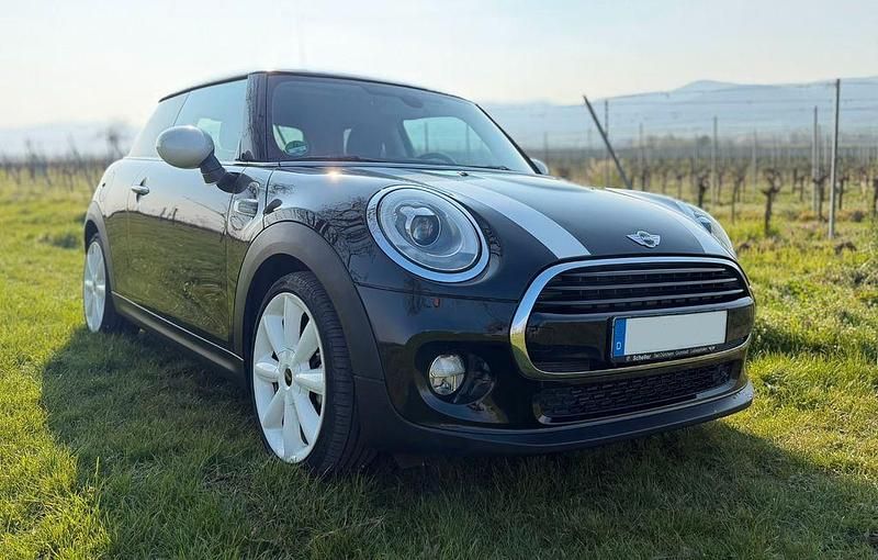 Gebraucht Mini Cooper 136 PS (100 kW) 2017 Schwarz Kleinwagen