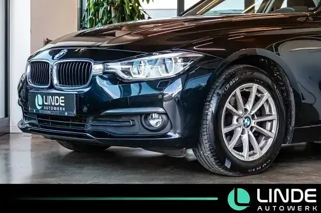 Gebraucht BMW 316 Advantage 125 PS (91 kW) 2018 Black sapphire metallic Kombi