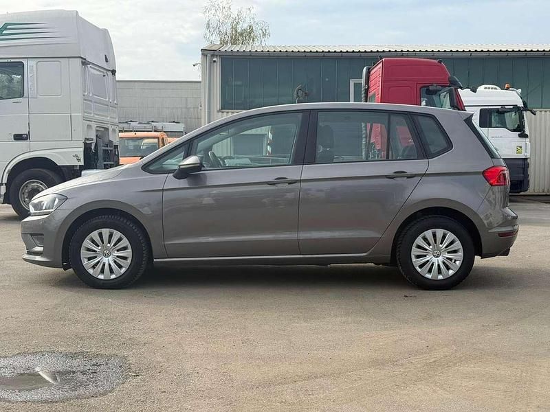 Gebraucht VW Golf Sportsvan Trendline 110 PS (80 kW) 2015 Limestone grey metallic Van / Kleinbus