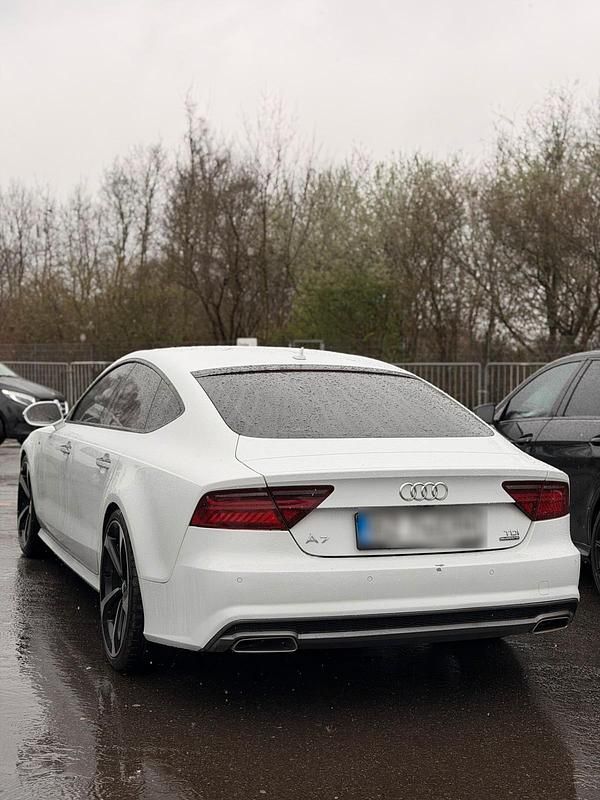 Gebraucht Audi A7 Competition 326 PS (239 kW) 2015 Weiß Kleinwagen