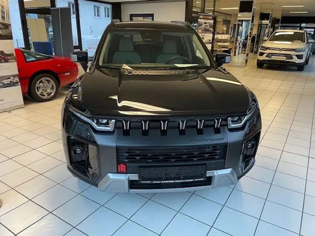 Neu KGM Torres 163 PS (119 kW) 2025 Schwarz SUV