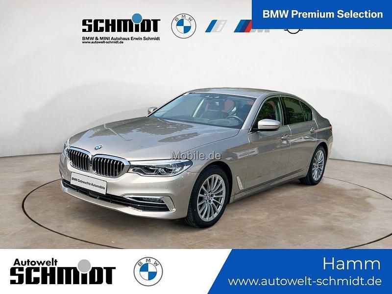 Silber Gebraucht 2019 BMW 530 Luxury Line Limousine | 28.990 € (Guter Preis) - Bild 1/3