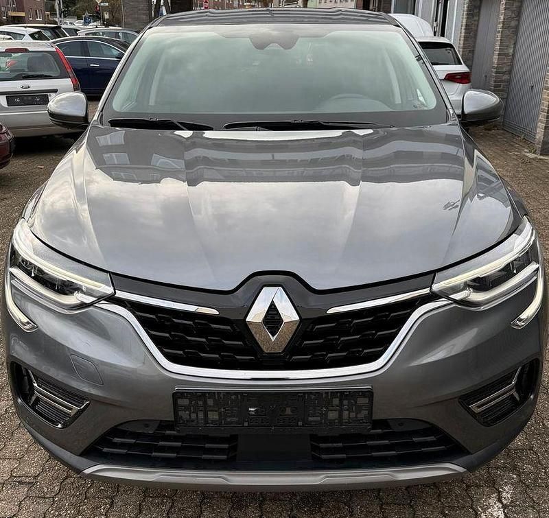 Gebraucht Renault Arkana Techno 140 PS (102 kW) 2023 Grau SUV