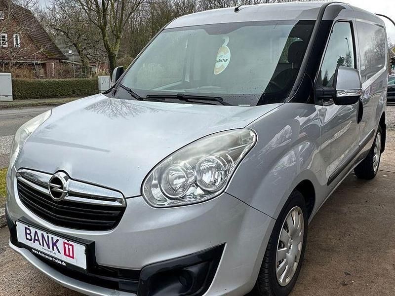 Usata Opel Combo 105 CV (77 kW) 2013 Argento Monovolume