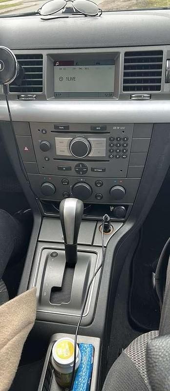 Gebraucht Opel Vectra 155 PS (114 kW) 2005 Silber Kombi