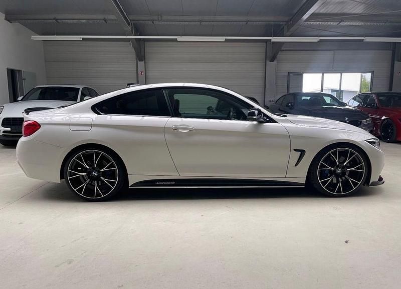 Gebraucht BMW 430 M Sport 252 PS (185 kW) 2018 Weiß Coupé