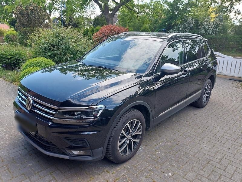 Gebraucht VW Tiguan Allspace 150 PS (110 kW) 2018 Schwarz SUV