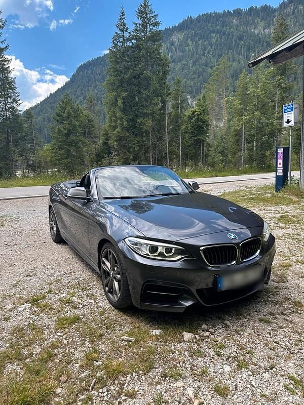 Grau Gebraucht 2015 BMW M235 Sport Line Cabrio | 23.900 € (Fairer Preis) - Bild 1/4