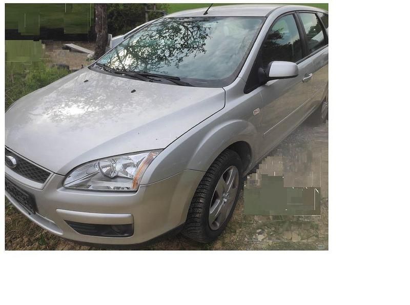 Second-hand Ford C-MAX 101 CP (74 kW) 2007 Argintiu Monovolum