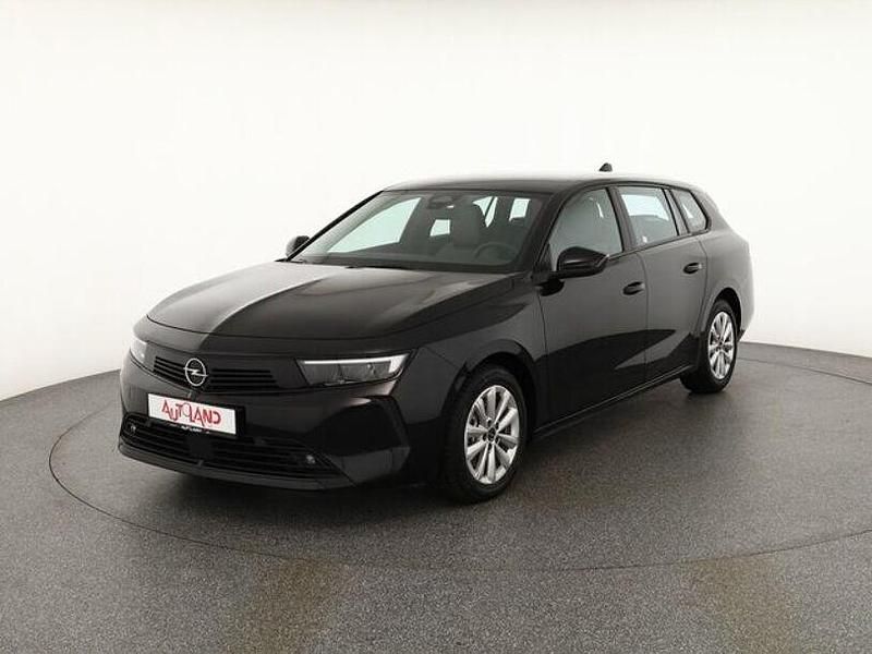 Gebraucht Opel Astra Enjoy 131 PS (96 kW) 2023 Schwarz Kombi