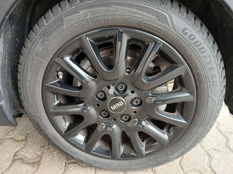 Gebraucht Mini Cooper Classic 136 PS (100 kW) 2021 Grau Kleinwagen