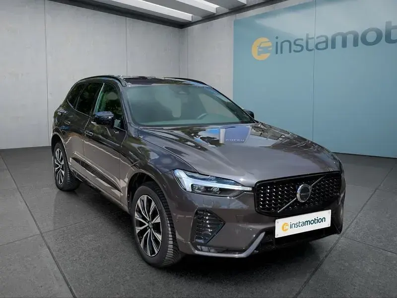 Gebraucht Volvo XC60 Plus 250 PS (183 kW) 2025 Grau SUV