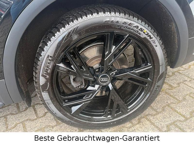 Gebraucht Audi Q5 Basis 265 PS (194 kW) 2023 Schwarz SUV