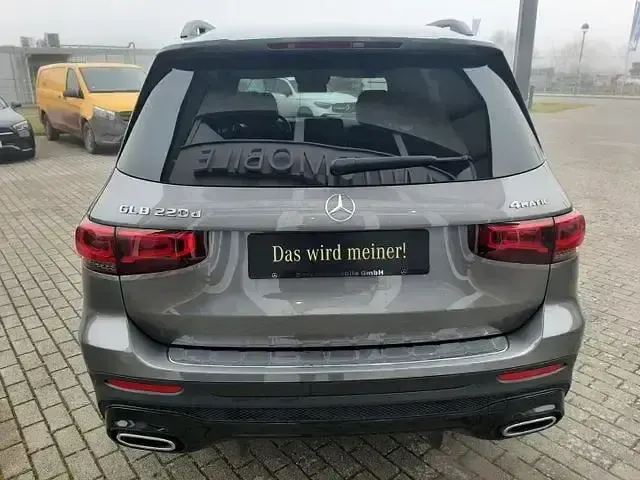 Gebraucht Mercedes GLB220 AMG 190 PS (139 kW) 2021 Mountaingrau  met. (metallic) SUV