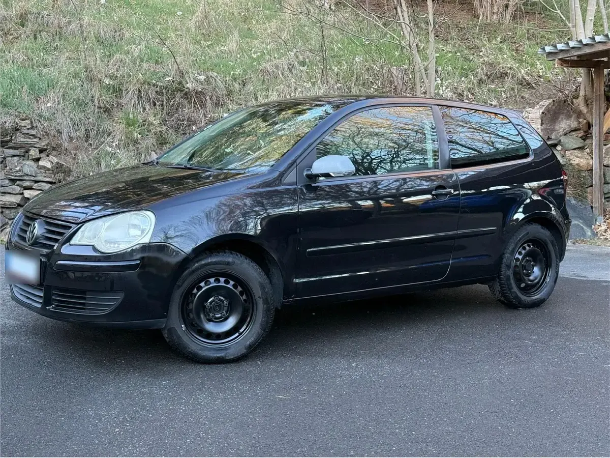 Gebraucht VW Polo 60 PS (44 kW) 2008 Schwarz Kleinwagen