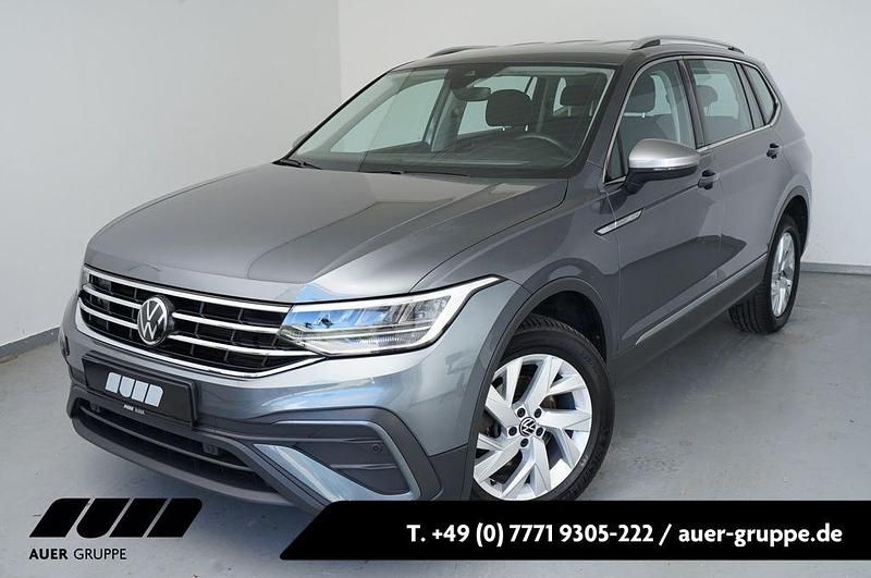 Grau Gebraucht 2022 VW Tiguan Allspace SUV | 28.400 € (Fairer Preis) - Bild 1/4