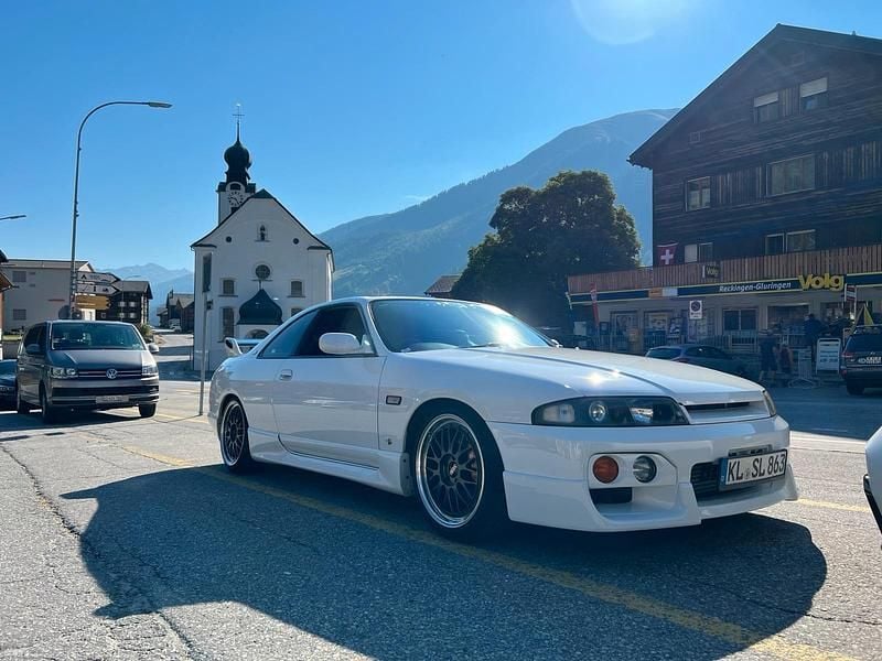 Gebraucht Nissan Skyline 2019 Weiß Limousine