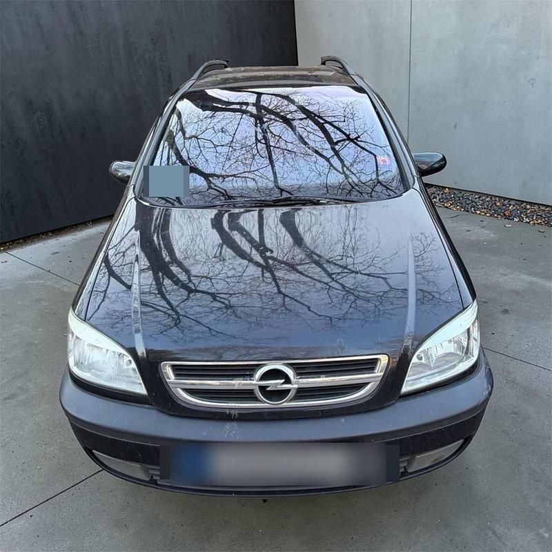 Gebraucht Opel Zafira Elegance 125 PS (91 kW) 2004 Schwarz Van / Kleinbus