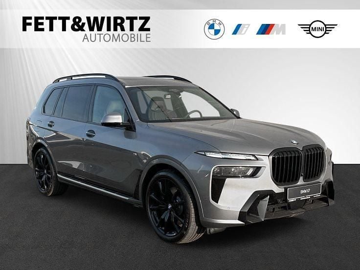 Grau Gebraucht 2025 BMW X7 M Sport SUV | 111.990 € - Bild 1/3