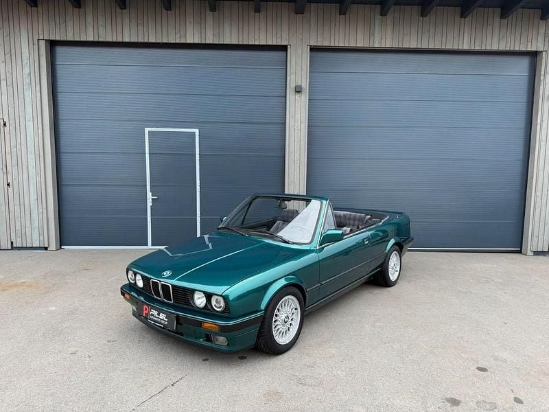 Gebraucht BMW 320 Cabriolet Performance 129 PS (94 kW) 1991 Grün Cabrio