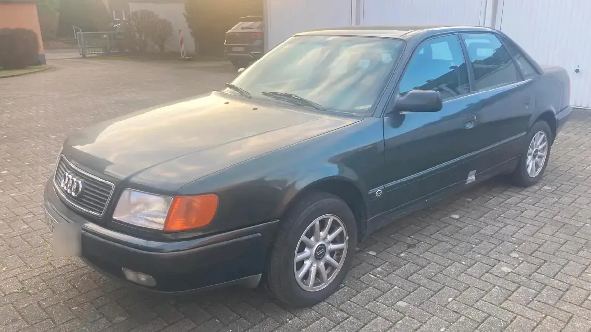 Brugt Audi 100 Basis 1992 Grøn Sedan