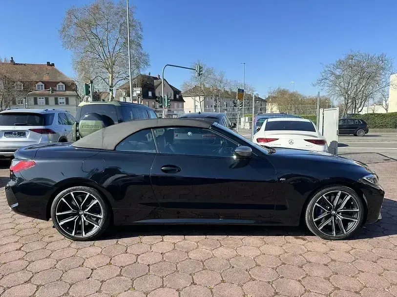Gebraucht BMW 440 Performance 374 PS (275 kW) 2021 Saphirschwarz Cabrio