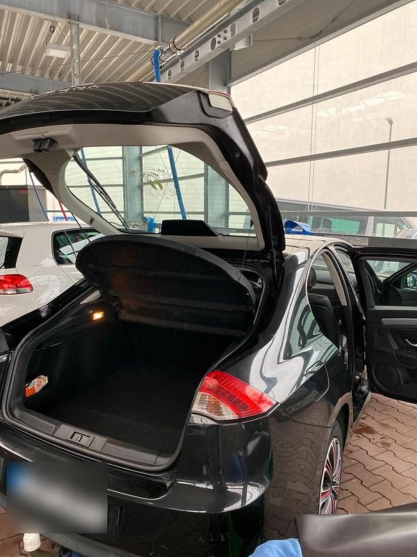 Gebraucht Renault Laguna III 150 PS (110 kW) 2007 Schwarz Limousine