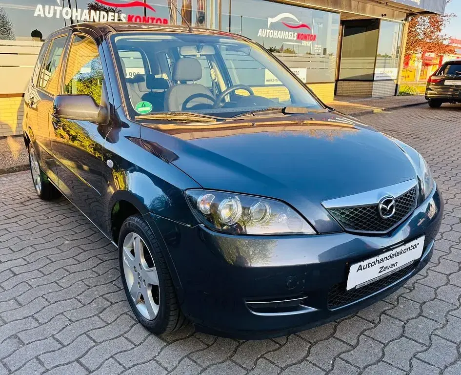 Usata Mazda 2 Active 80 CV (58 kW) 2007 Grigio Utilitaria