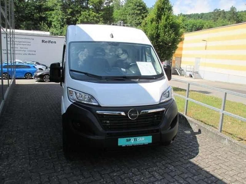 Weiß Gebraucht 2024 Opel Movano Van | 28.490 € (Superpreis) - Bild 1/3