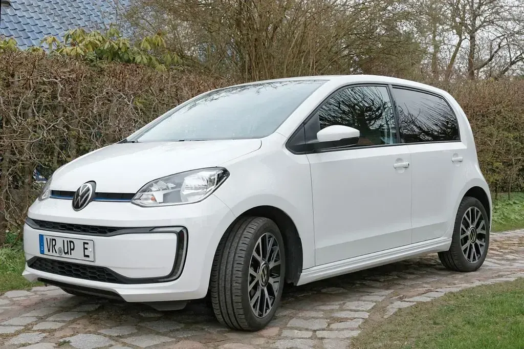 Brugt VW e-up! 61 kW (83 HK) 2022 Hvid Hatchback