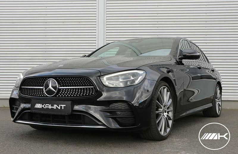 Gebraucht Mercedes E200 AMG 160 PS (117 kW) 2023 Schwarz Limousine