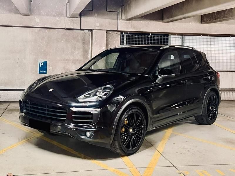 Gebraucht Porsche Cayenne Chrono 262 PS (192 kW) 2014 Schwarz SUV