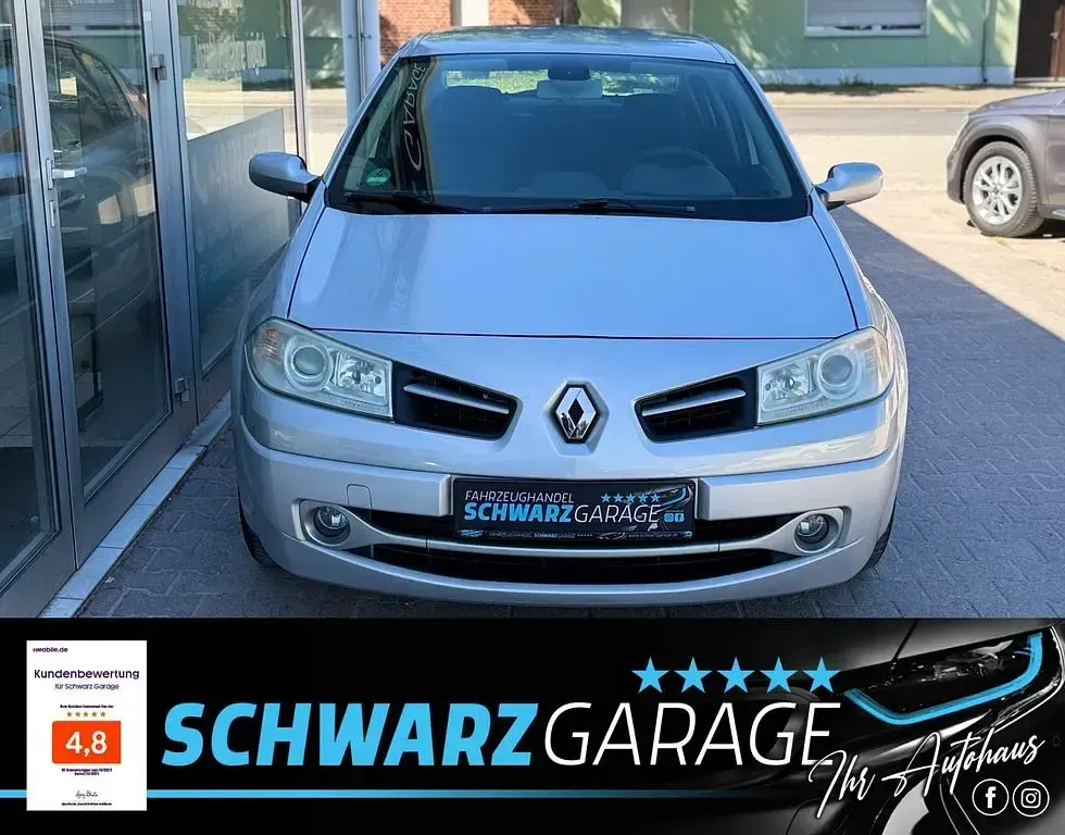 Gebraucht Renault Mégane Avantage 111 PS (81 kW) 2009 Grau Limousine