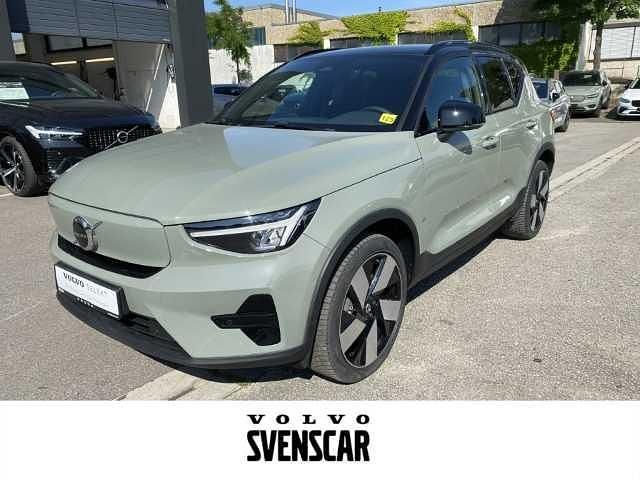 Sage green / metallic Gebraucht 2022 Volvo XC40 Plus SUV | 33.990 € (Etwas zu teuer) - Bild 1/4