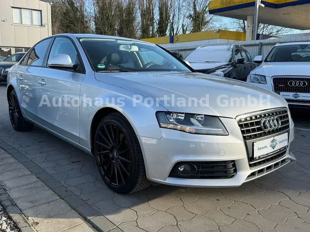Brugt Audi A4 Attraction 120 HK (88 kW) 2009 Sølv Sedan
