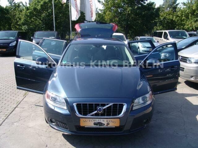 Gebraucht Volvo V70 Summum 163 PS (119 kW) 2008 Blau metallic Kombi