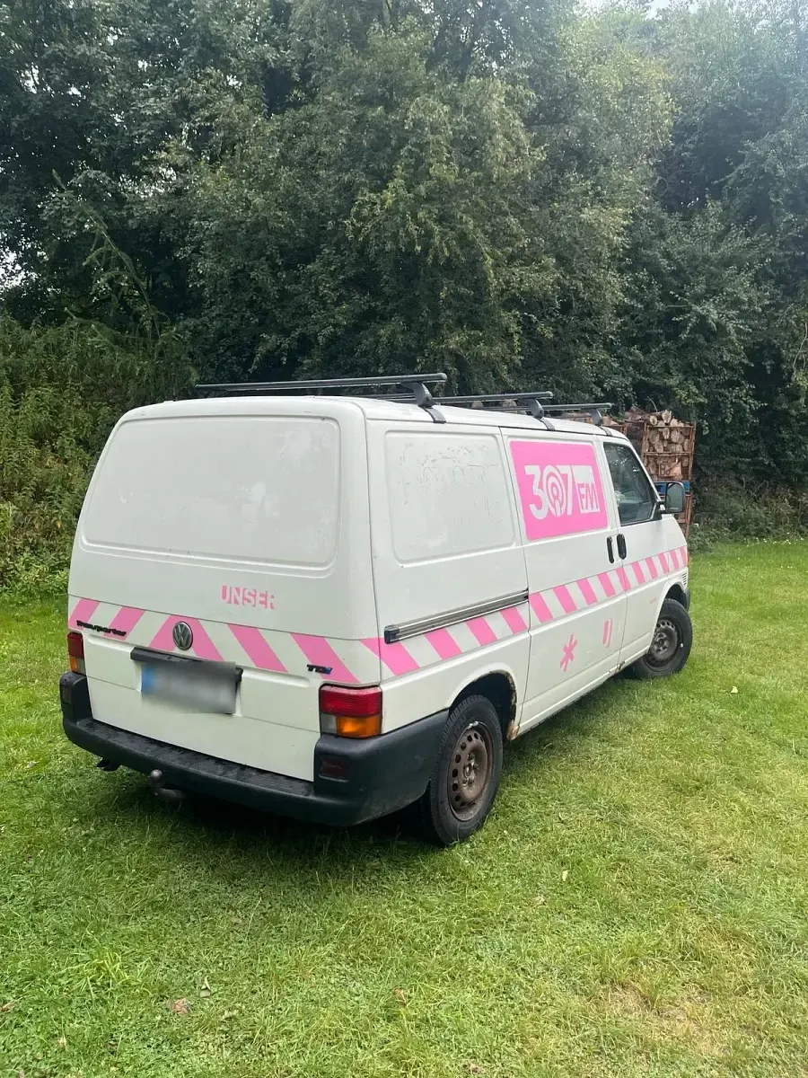 Gebraucht VW T4 88 PS (64 kW) 2003 Weiß Van