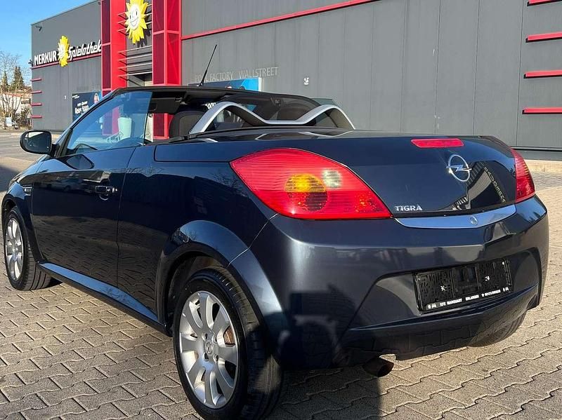 Gebraucht Opel Tigra Cosmo 90 PS (66 kW) 2006 Grau Cabrio