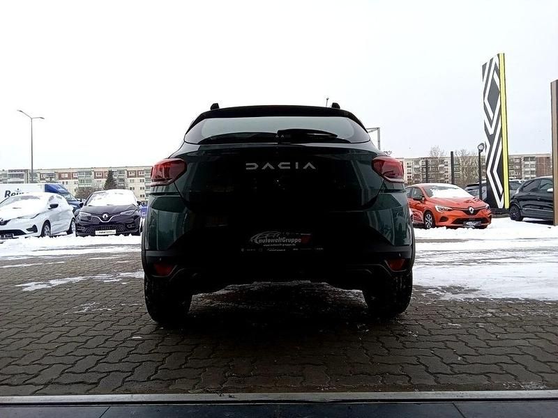 Neu Dacia Sandero Expression 91 PS (66 kW) 2026 Grün Limousine