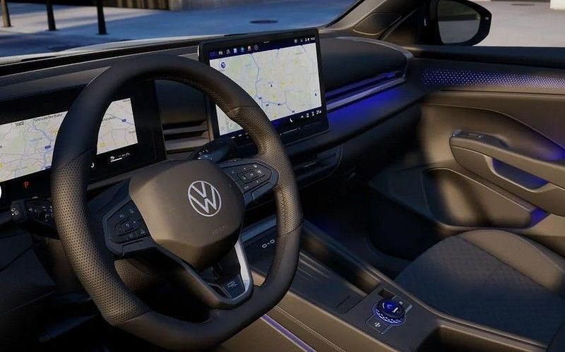 Neu VW T-Roc Style 150 PS (110 kW) 2026 Wolf grey SUV